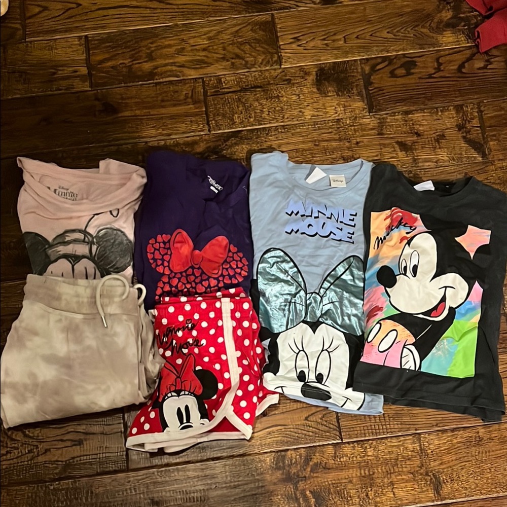 Disney Mickey and Minnie Mouse T-Shirts and Pajama Set